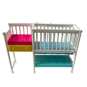 Barbie Skipper Babysitters Inc Nap n Nurture Nursery Replacement Crib Only